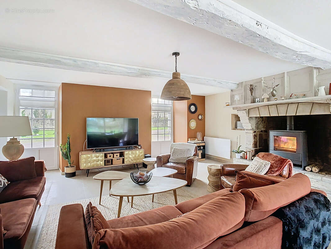 Maison à PICAUVILLE