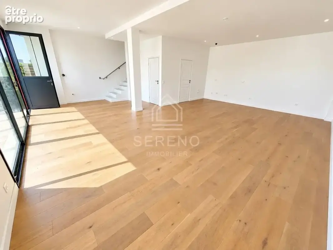 Maison 4 pièces 126 m² à vendre à Fontenay-Sous-Bois (94120) - photo 2