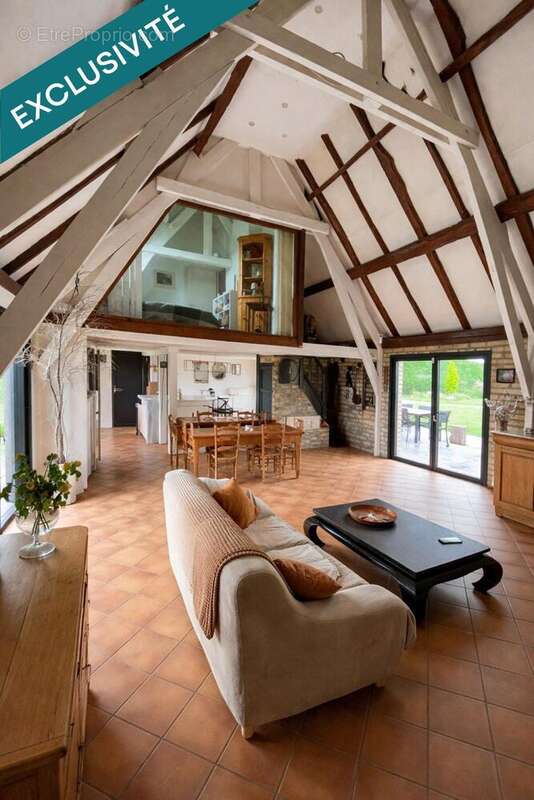 Maison 135 m² à Saint-Omer-Capelle  - photo 2
