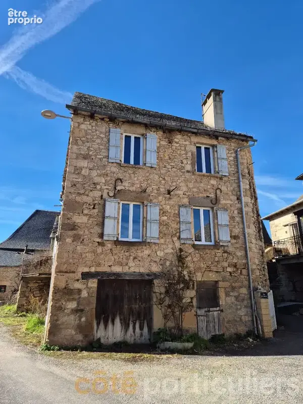 Maison avec dépendances à rénover - photo 6