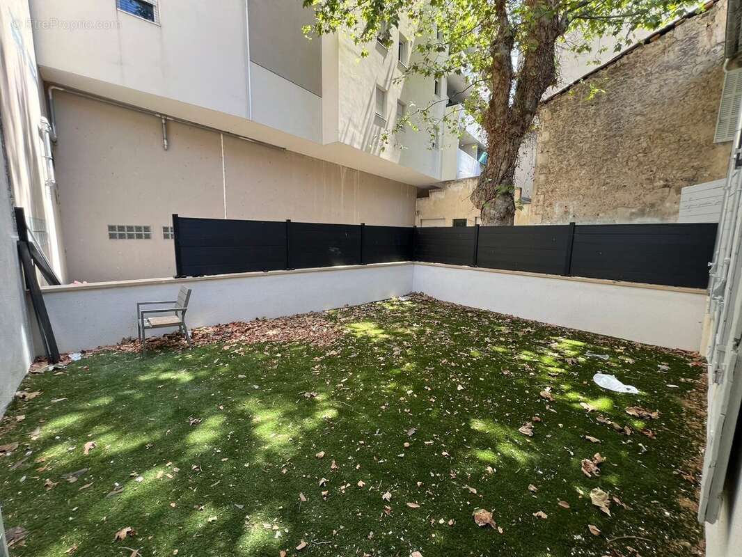 Appartement 25 m² à Marseille-4e  - photo 2
