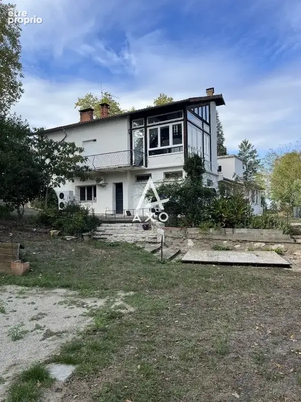 GRAULHET  Maison familiale de 206 m² - photo 18