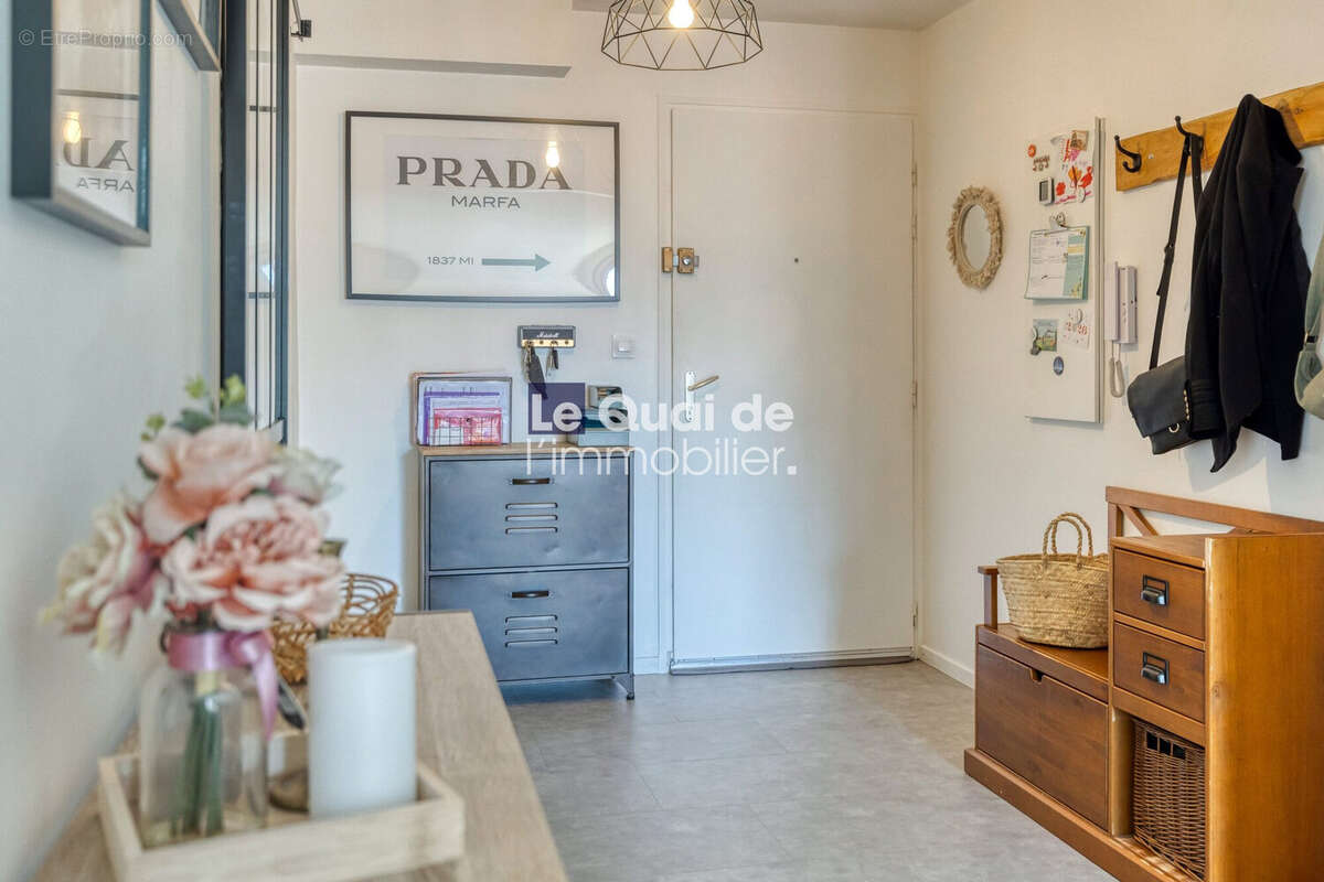 Appartement à MEYLAN