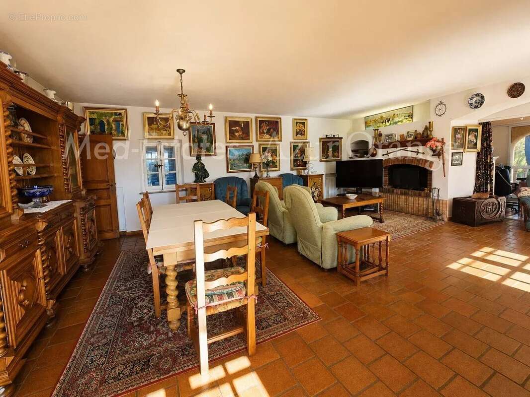 Maison à GRIMAUD