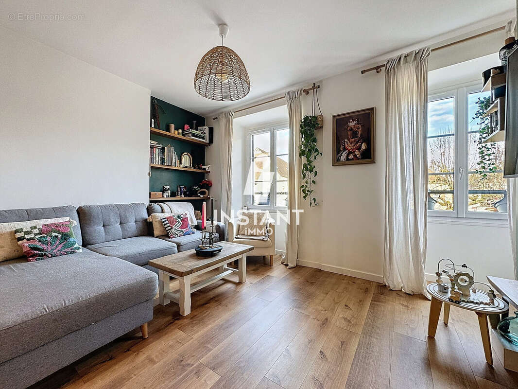 Appartement à LESIGNY