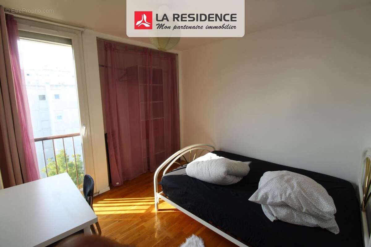 Appartement à ELANCOURT