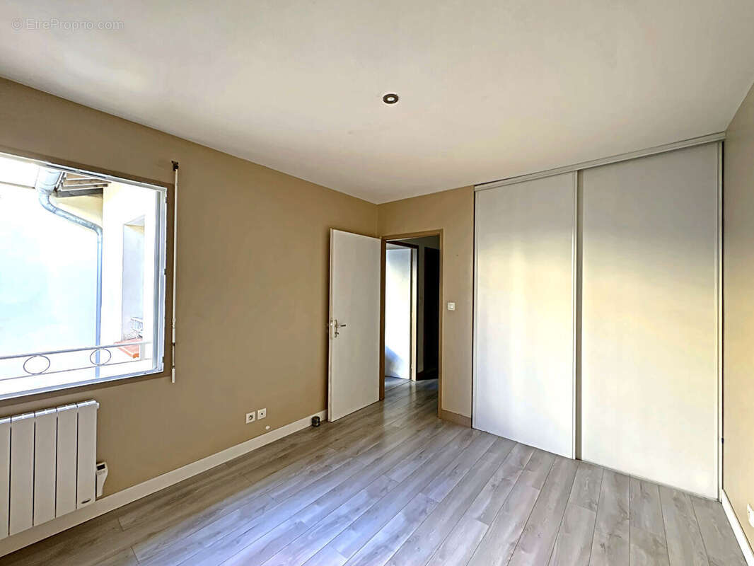 Appartement à L'ISLE-JOURDAIN