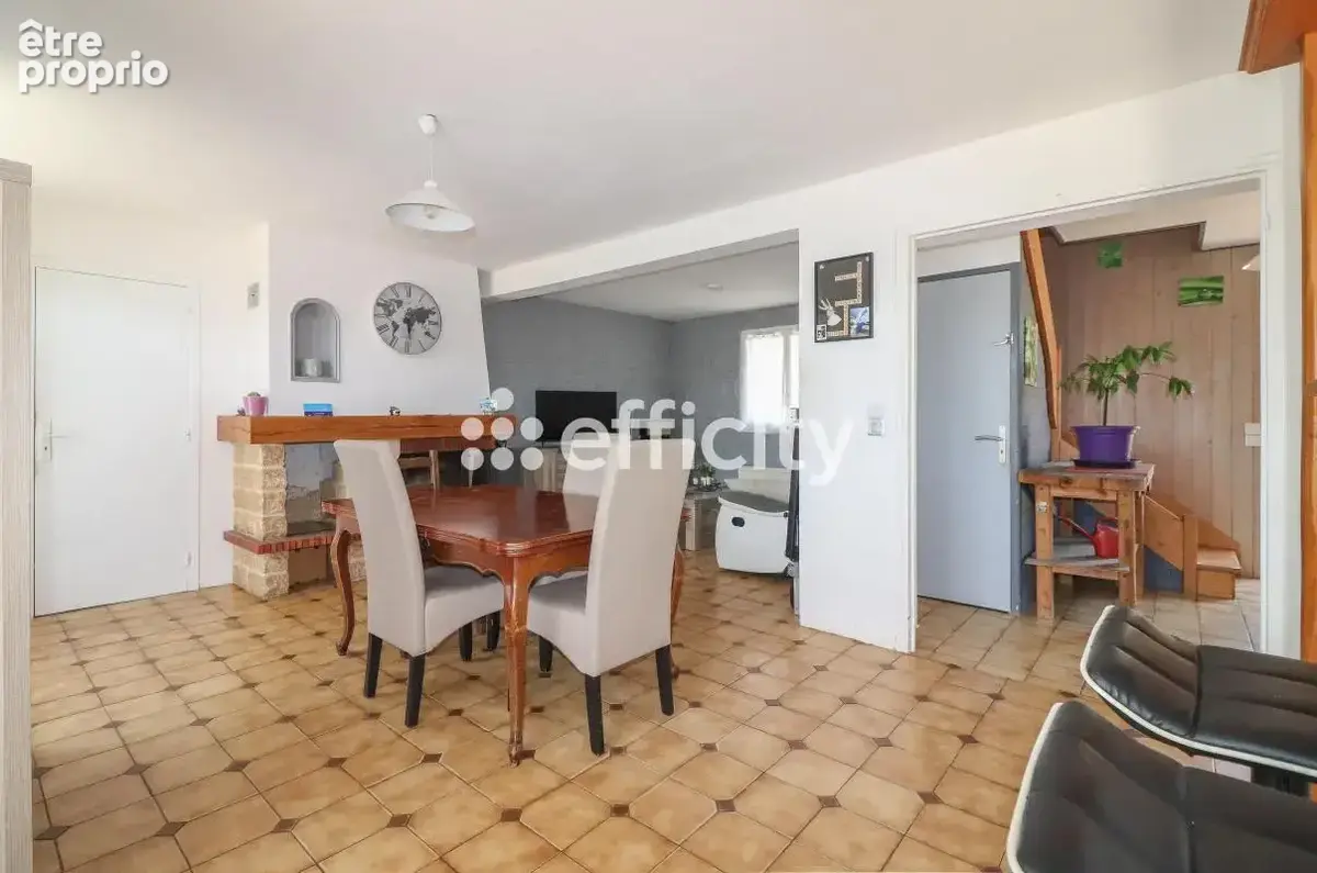 Maison 6 pièces 155 m² à vendre à La Haye-Malherbe (27400) - photo 5