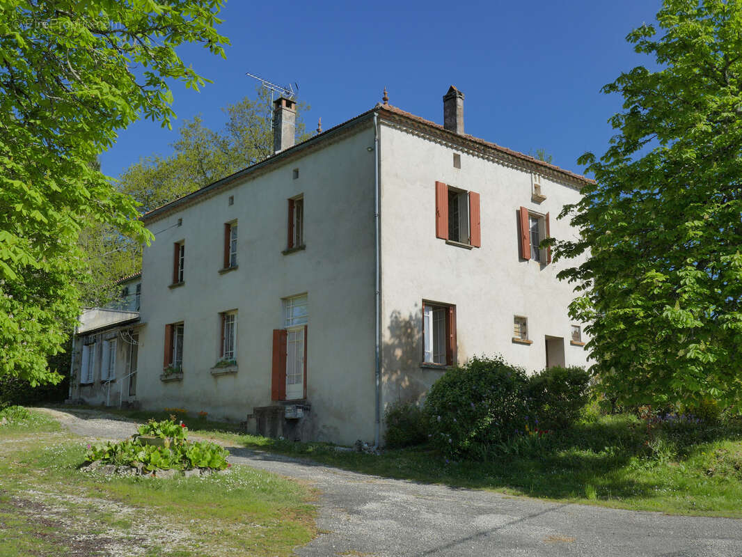 Maison à BAGAT-EN-QUERCY