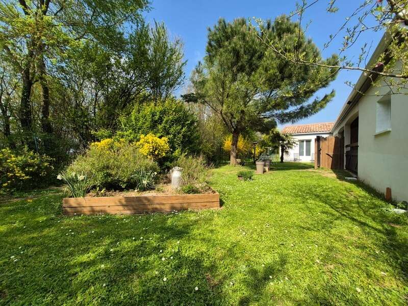 Maison à vendre 6 pièces PUY DU LAC (17) - photo 17