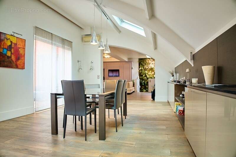 Appartement à PUTEAUX