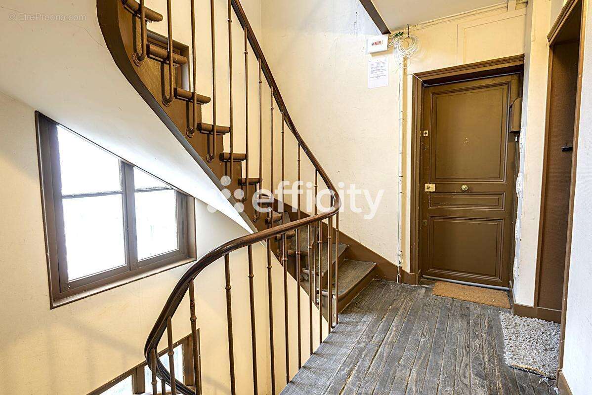 Appartement à SAINT-DENIS