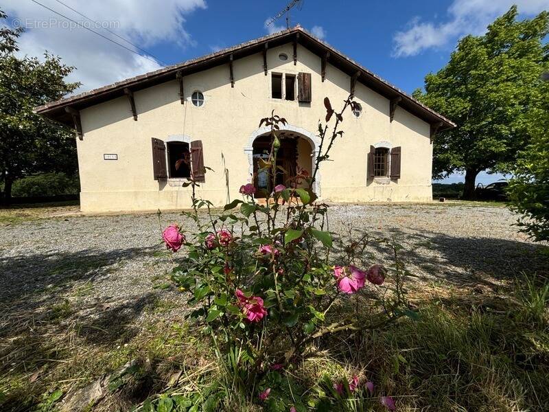 Maison à TILH