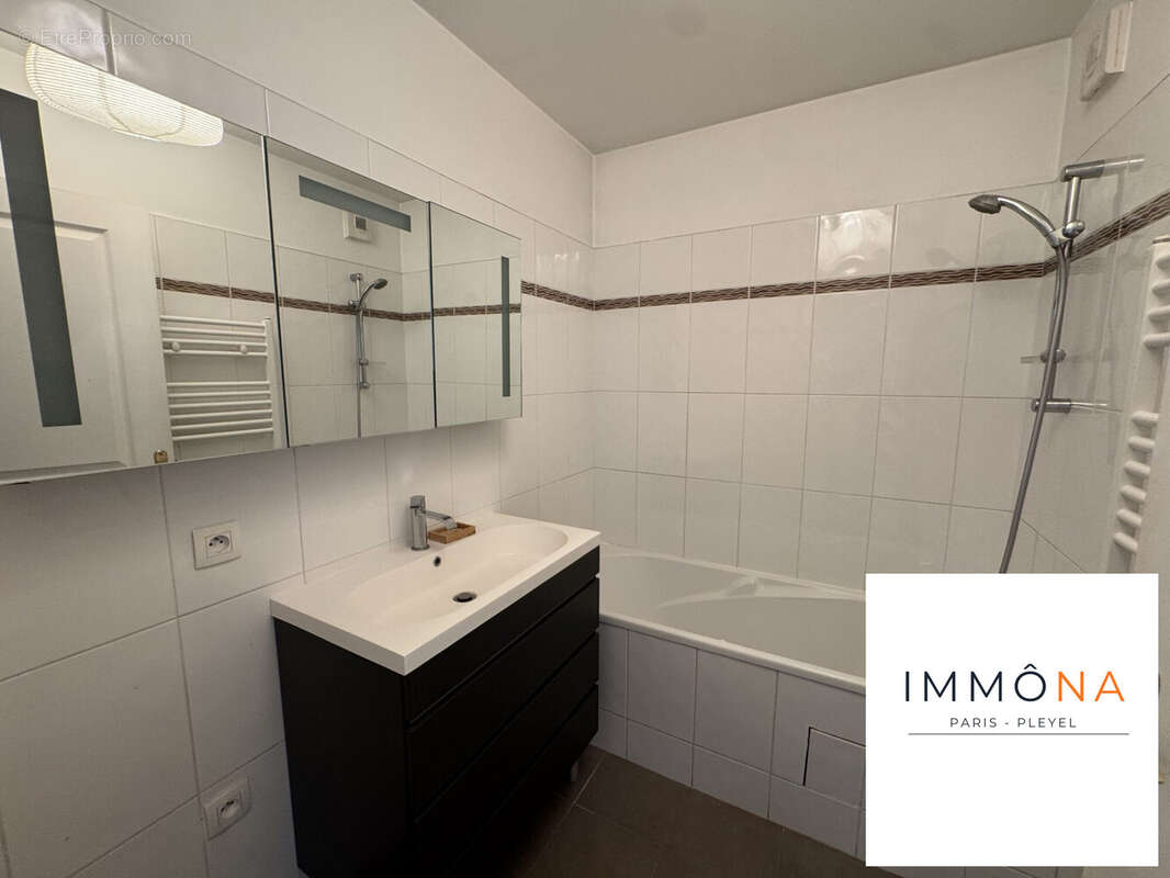 Appartement à SAINT-DENIS