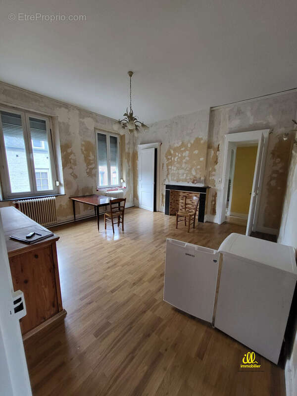 studio étage 1 - Appartement à VIREUX-MOLHAIN