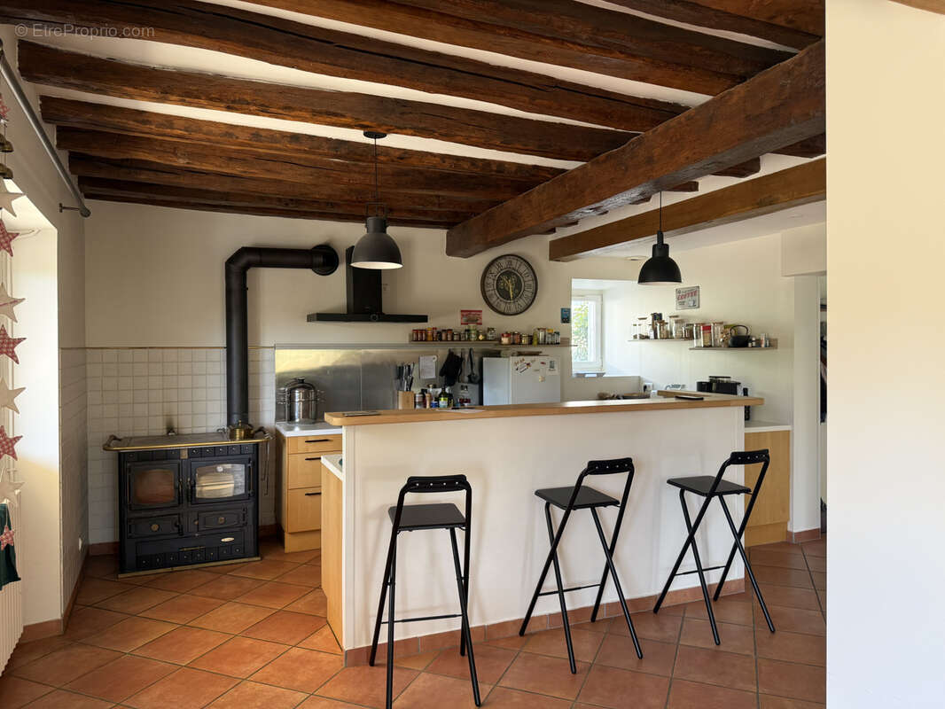 Maison à THAUVENAY