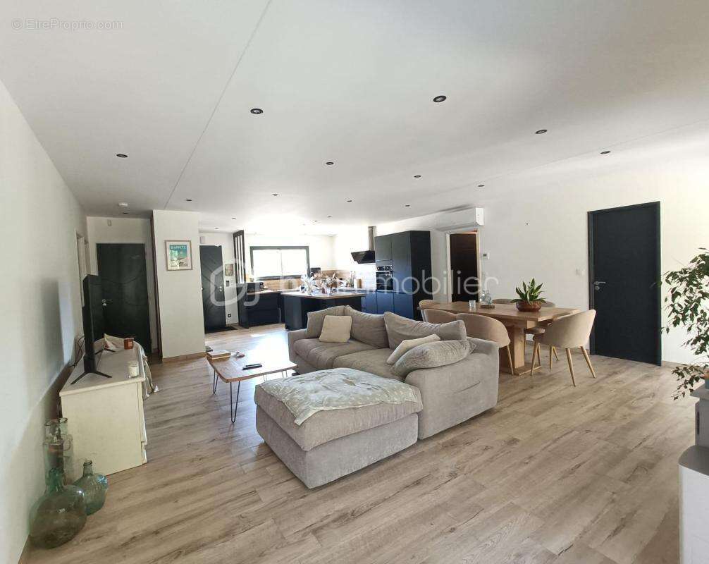 Maison à SAUSSIGNAC