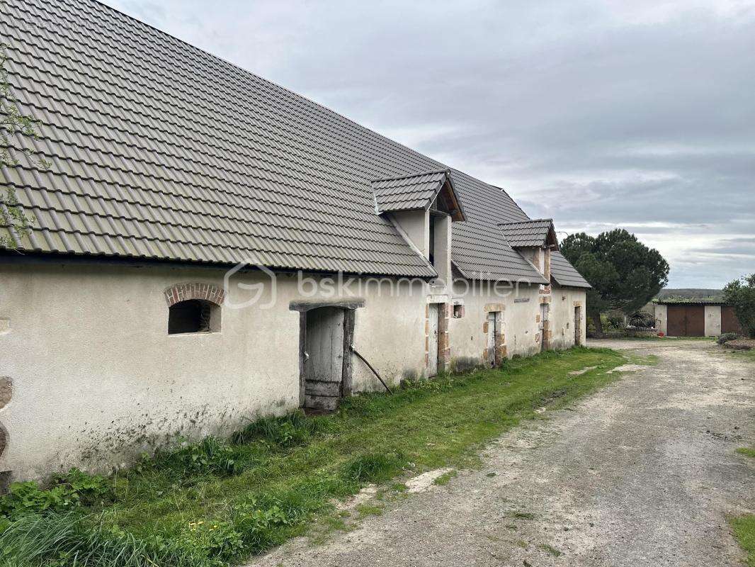 Maison à FAVERDINES