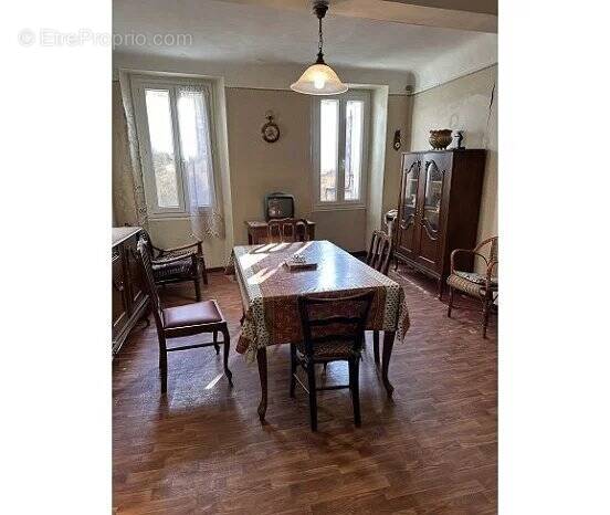 Maison à LA ROQUEBRUSSANNE