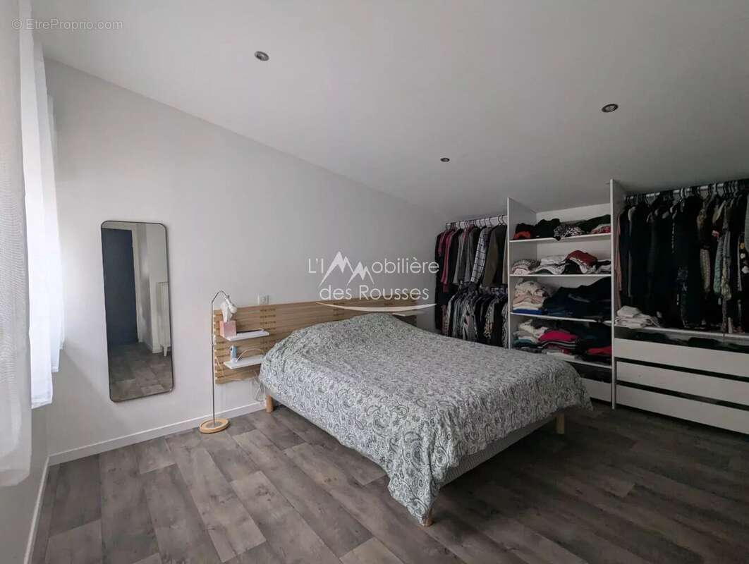 Appartement à LA MOUILLE