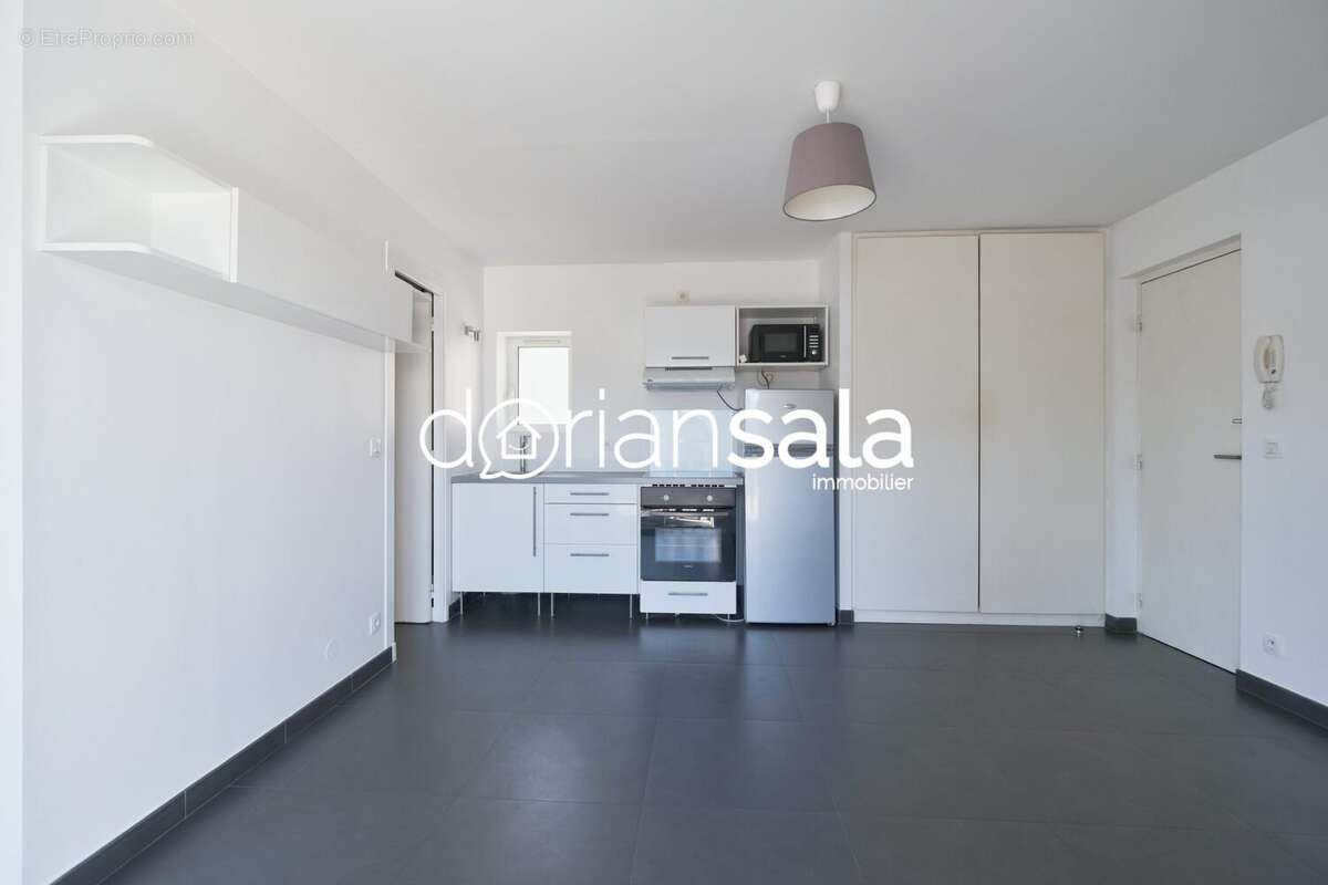 Appartement à MARSEILLE-9E