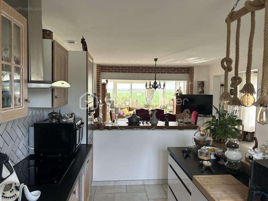 Maison spacieuse et lumineuse de 145m² avec terrasse agréable - photo 12