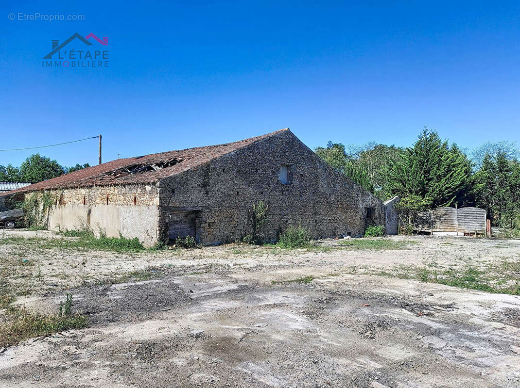 Ensemble immobilier proche de la Roche sur Yon OUEST - photo 7