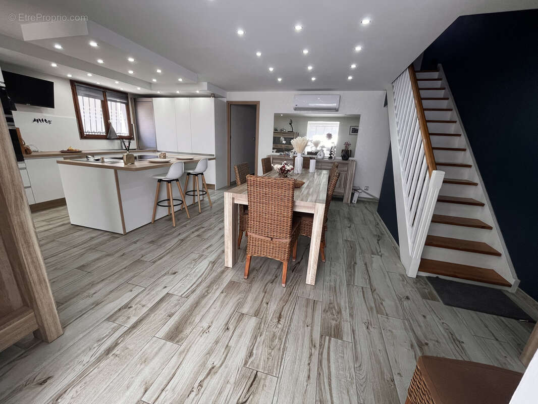 Maison à SAINTE-MARIE