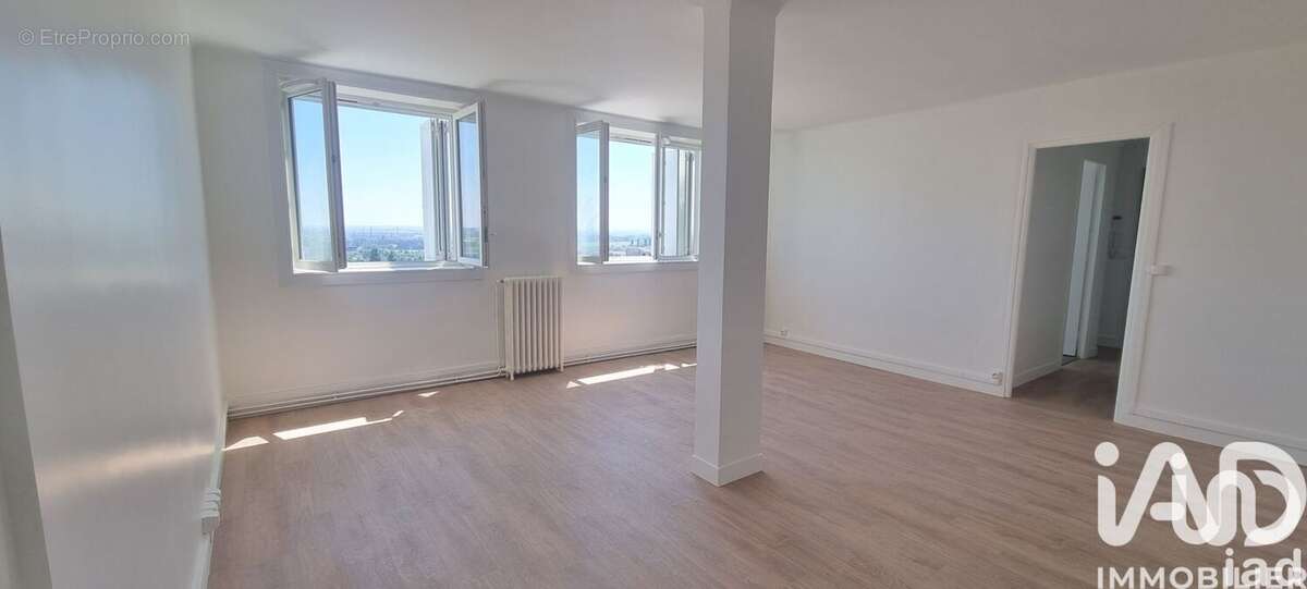 Photo 3 - Appartement à VILLIERS-LE-BEL