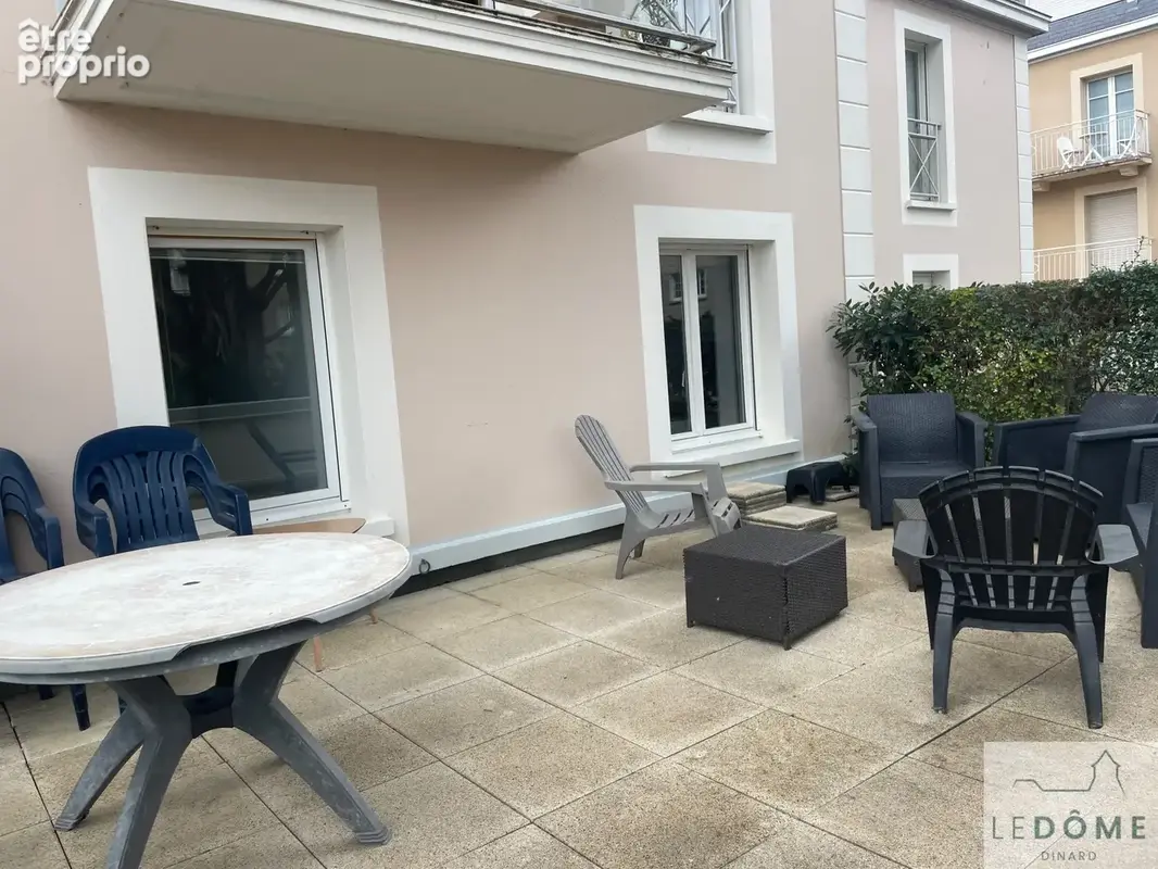 Dinard coeur de la station appartement type deux avec terrasse, proche plage et commerces , copropriete récent - photo 9