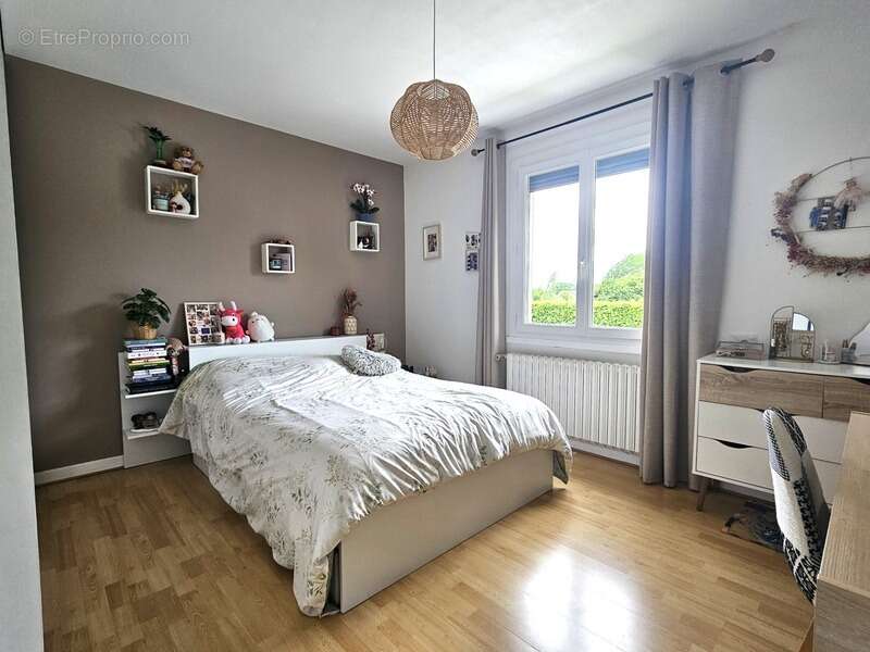 Maison à SAINT-MARCEL