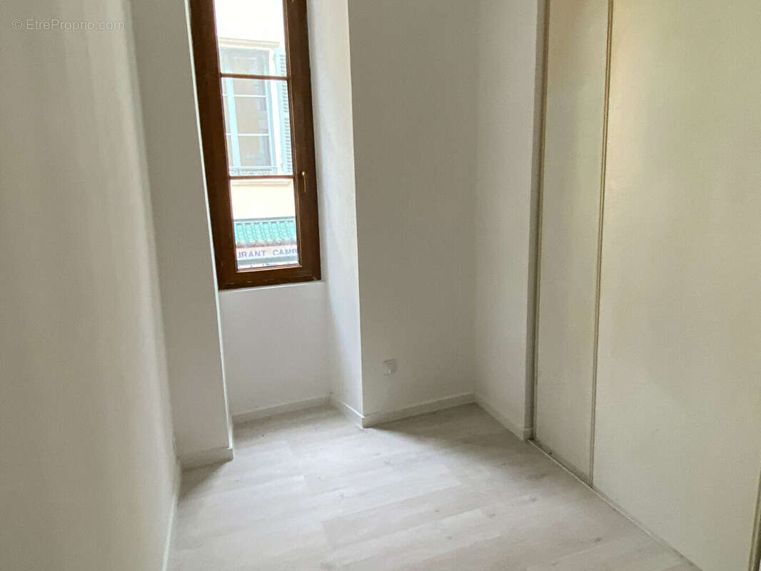 Appartement 45 m² à Pau  - photo 4