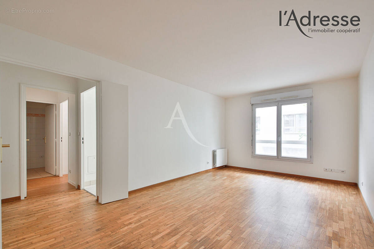 Appartement à SURESNES