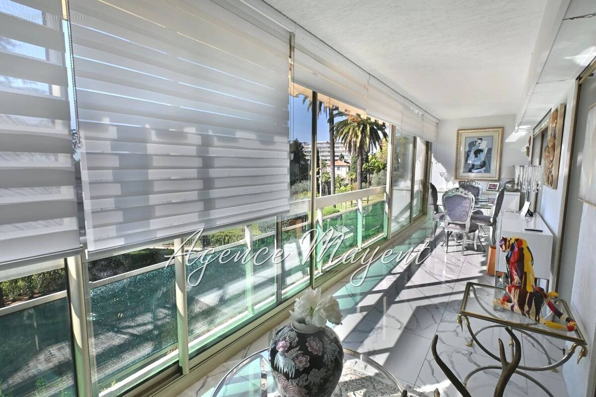 Appartement à CANNES