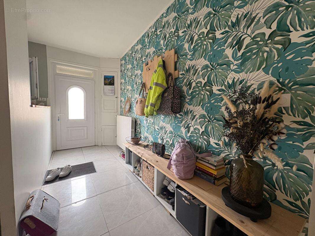 Maison Prahecq 3 pièce(s) 594 m2 - photo 2