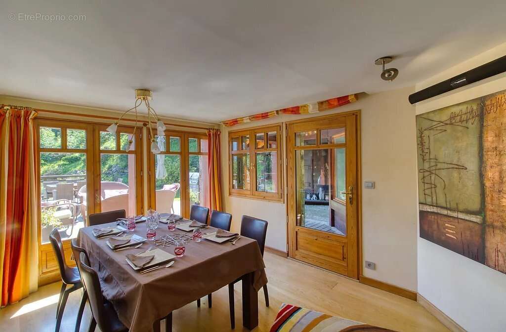 Maison à LES HOUCHES