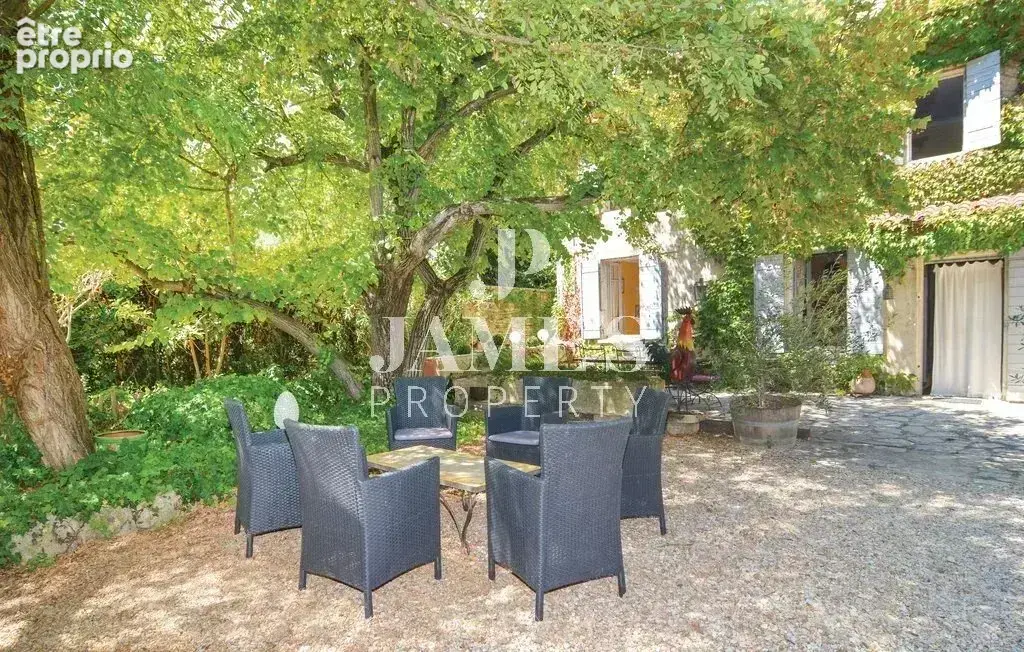 Maison 5 pièces 105 m² à vendre à Mas-Blanc-Des-Alpilles (13103) - photo 4