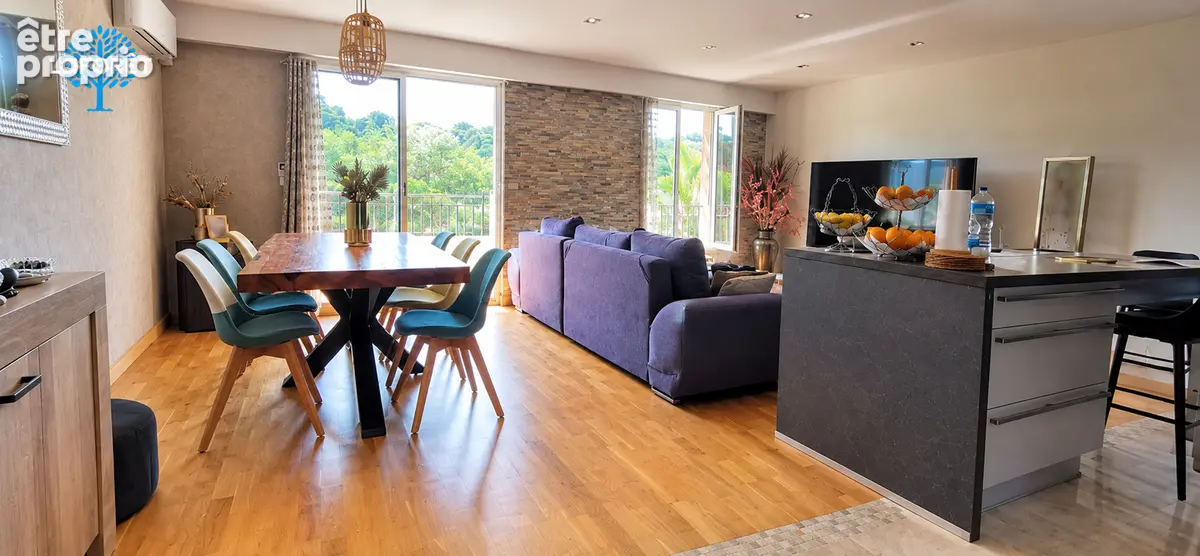 Appartement à MOUGINS