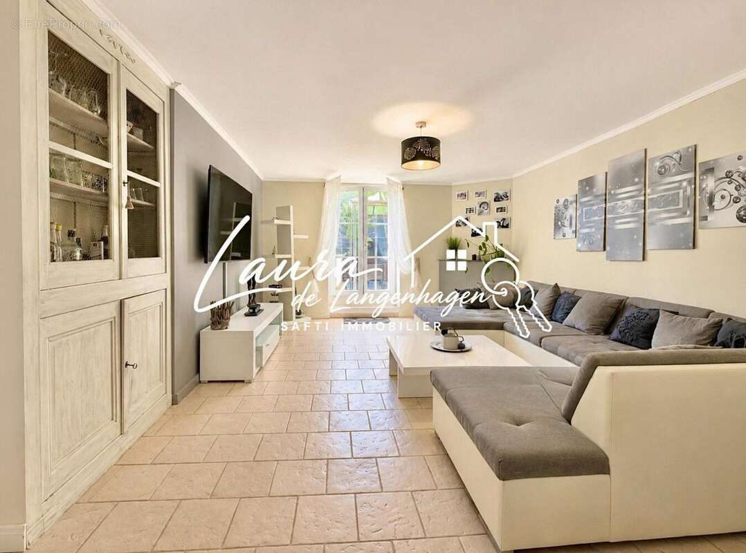 Maison 190 m² à La Ferte-Bernard  - photo 4