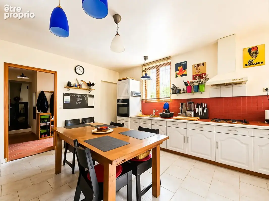 Oinville-sur-montcient - Maison 6 pièce(s) - 142 m² - photo 4