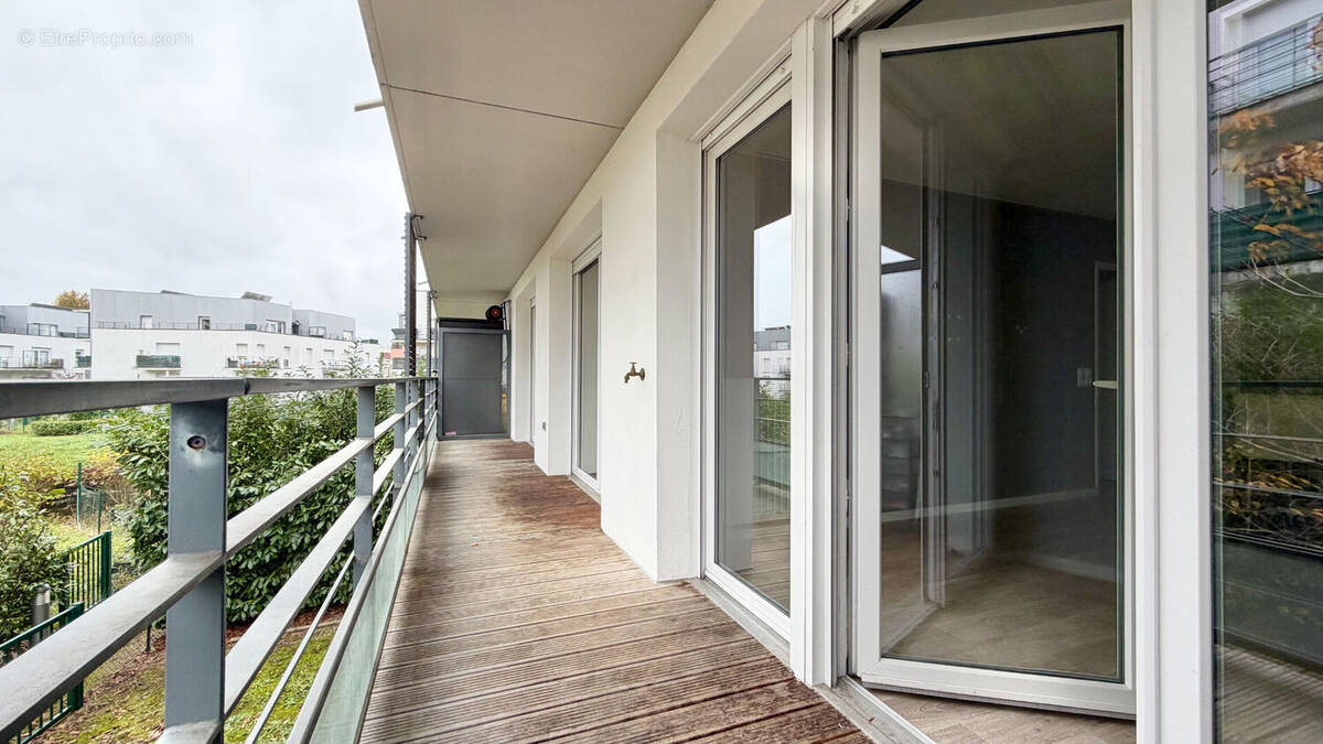 Appartement à CORBEIL-ESSONNES