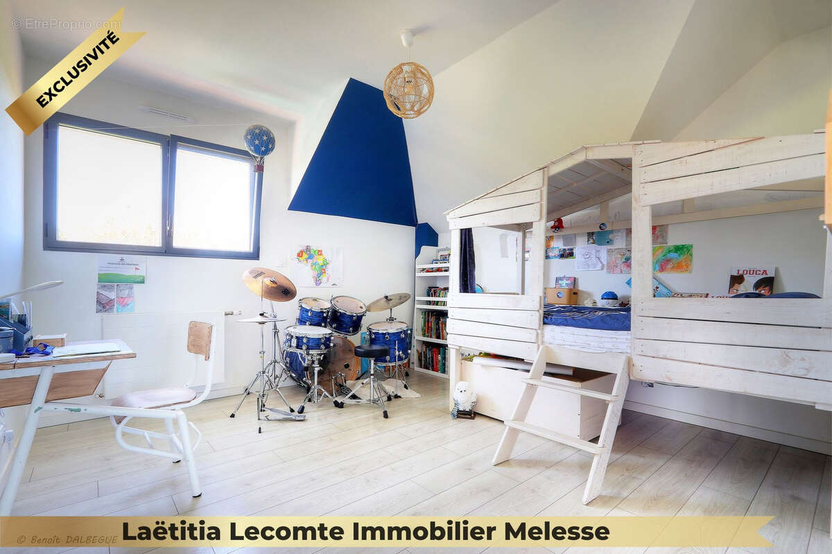 Maison à MELESSE