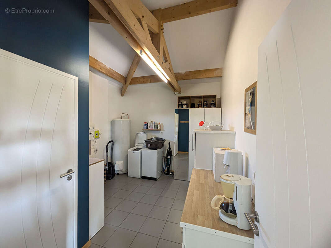 Maison à EMONDEVILLE