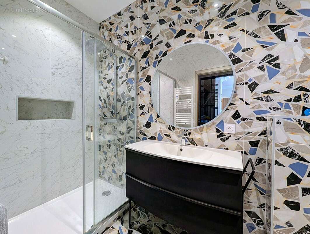 Appartement à AIX-LES-BAINS