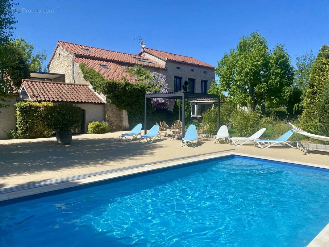 Maison à LES VILLETTES