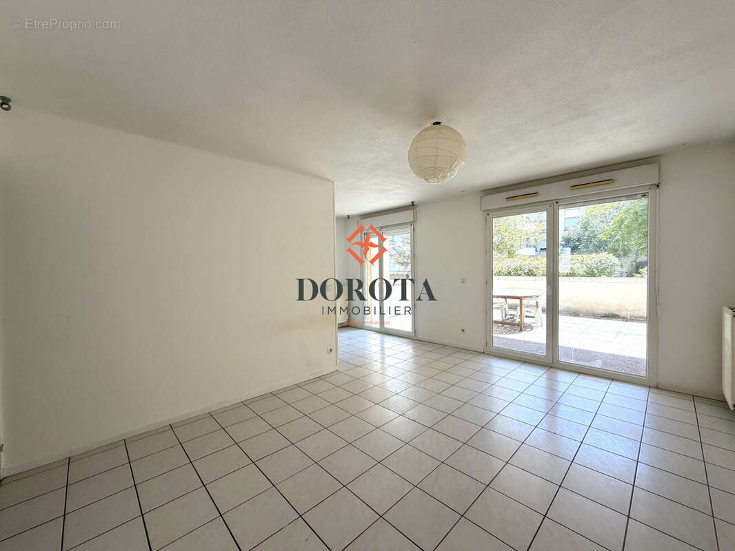 Appartement 61 m² à Grenoble  - photo 2