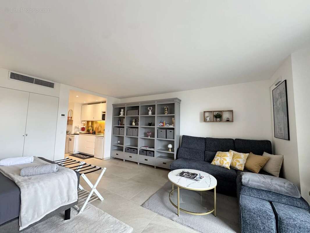 Appartement à BEAUSOLEIL