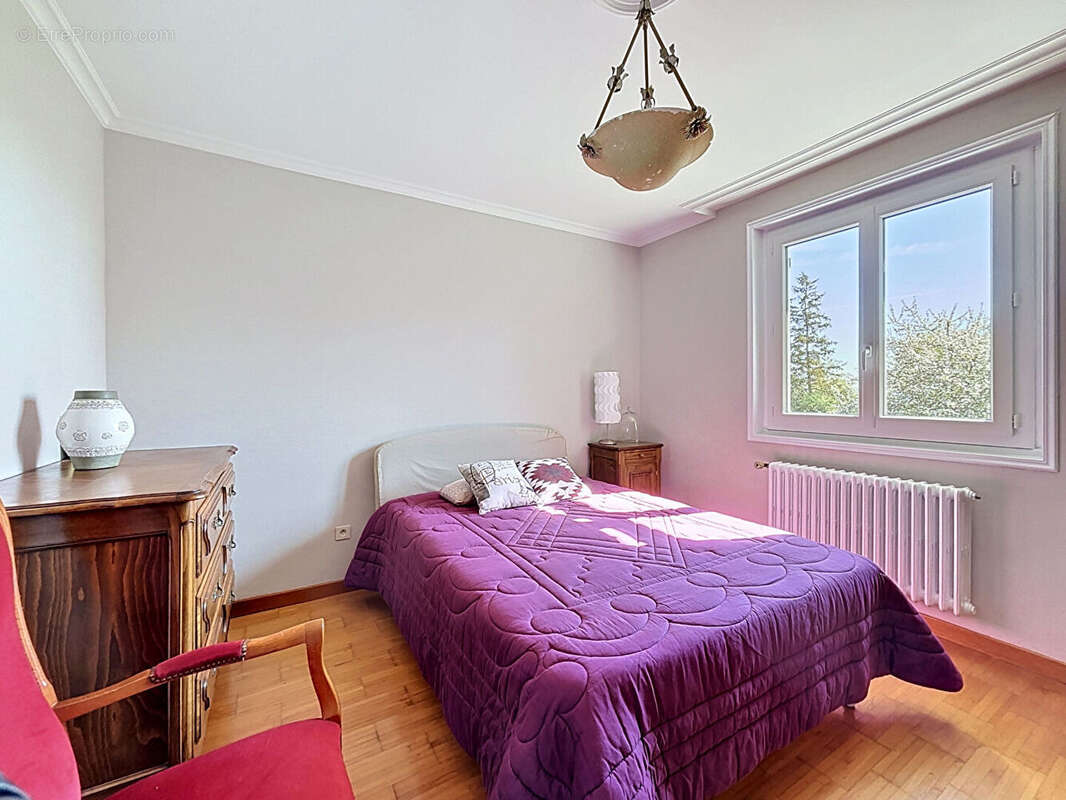 Maison à BAINS