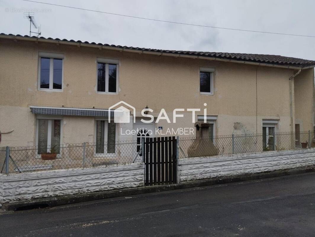 Photo 1 - Maison à ARCHIAC