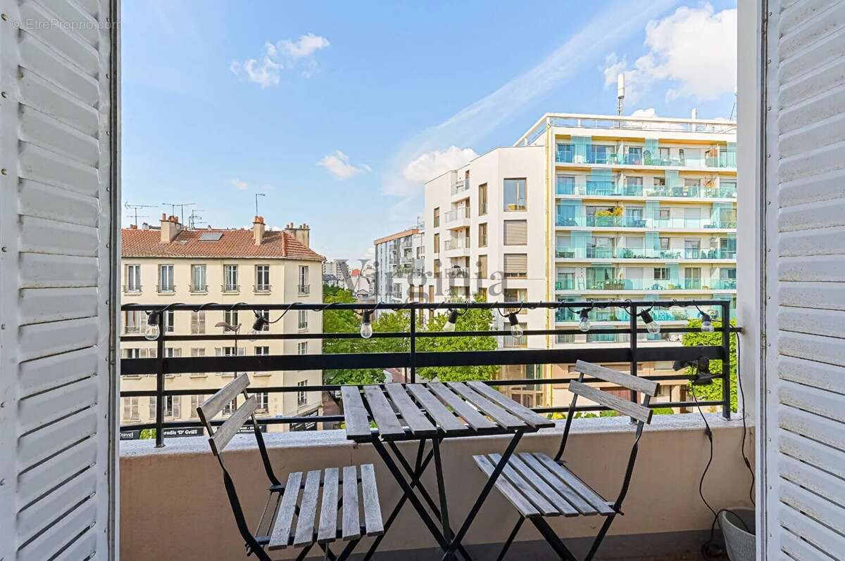 Appartement à CHARENTON-LE-PONT
